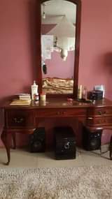 A picture of USED HOUSE HOLD ITEMS ON QUICK SALE