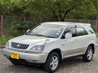 A picture of TOYOTA HARRIER DL J