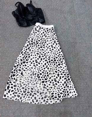 classifieds/dresses