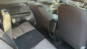 A picture of 2010 Toyota rumion 2010