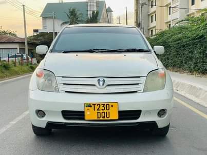 used toyota ist