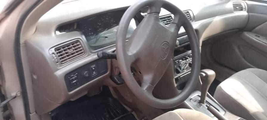 A picture of Partly first body Toyota Camry 2001