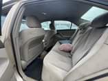 A picture of 2011 Toyota Camry le