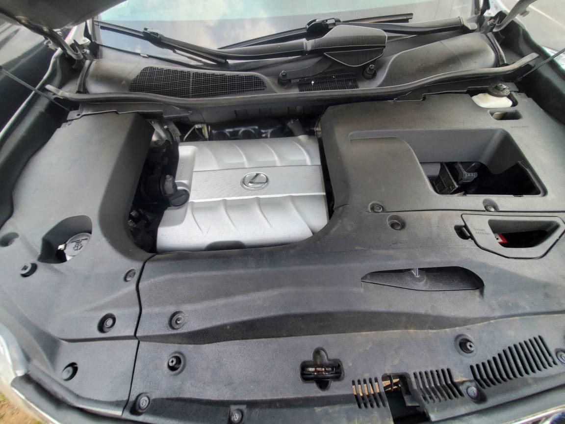 A picture of Direct Tokumbo Lexus RX350 010 with mouse control . Best