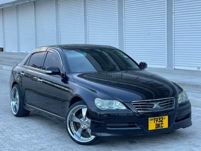 A picture of Price 12 8M TOYOTA MARK X