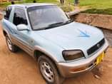 A picture of Rava 4 milion 3 7 Ipo mwanza Engne safi Gear