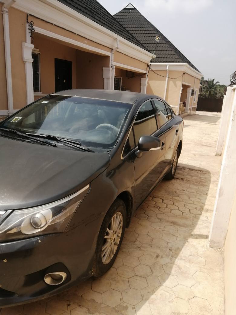 A picture of Toyota avensis 2013 Bought brand new Osogbo 08119675521