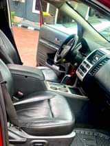A picture of Owner in need of cash Ford edge use by a