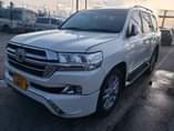 A picture of Landcruiser V8 for sale