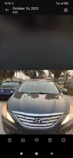 A picture of Hyundai sonata 2015