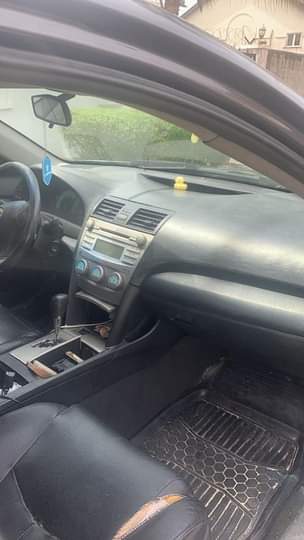 A picture of TOYOTA CAMRY 2008