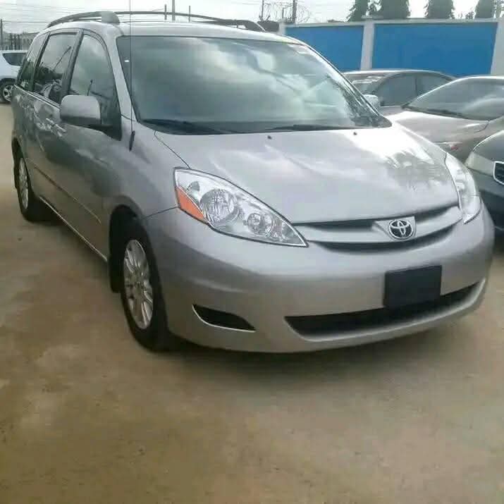 A picture of Cars
