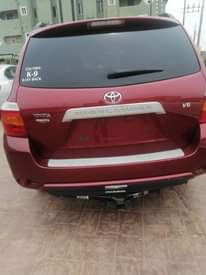 A picture of DIRECT TOKUNBO 2008 HIGHLANDER AVAILABLE Price 11 8m LOCATION IKOTUN