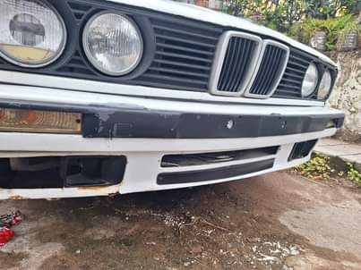 bmw e30