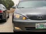 A picture of 2005 neatly used Toyota Camry with Android reverse camera