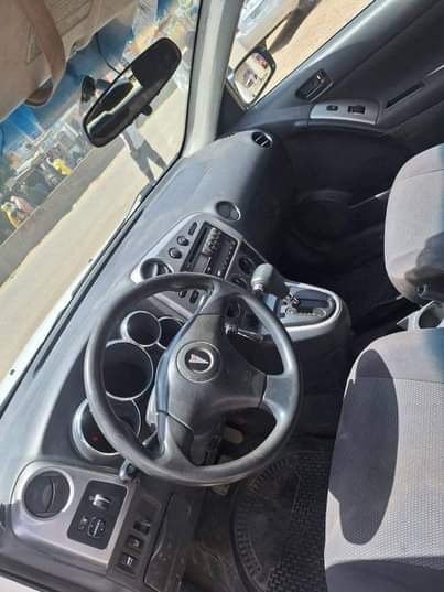 A picture of 2006 Pontiac Vibe