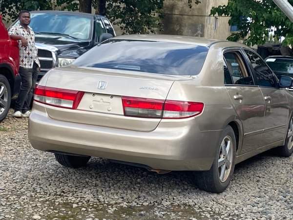 A picture of HONDA EOD IN A MINT CONDITION FOR SALE AT ABUJA