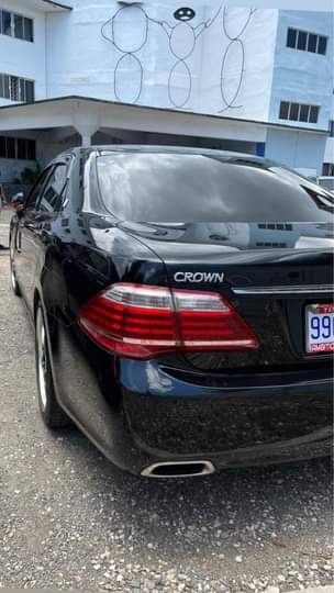 saloon cars