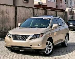A picture of Whatsap or call 09160922476 Prices 6 5million Naira exus rx350