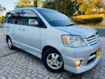 A picture of Toyota Noah New Shep