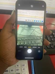 A picture of Iphone XR