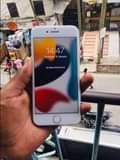 A picture of Iphone 7plain