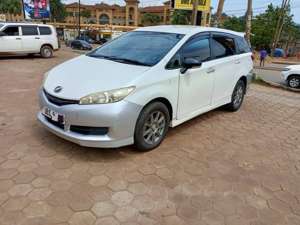 A picture of TOYOTA WISH