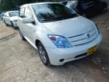 A picture of TOYOTA IST 10M