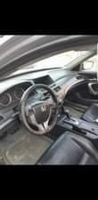 A picture of Honda accord 2012