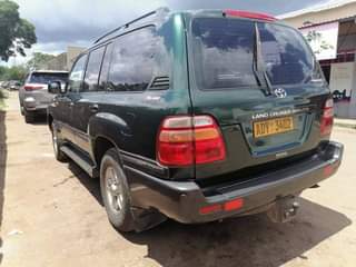 toyota land cruiser