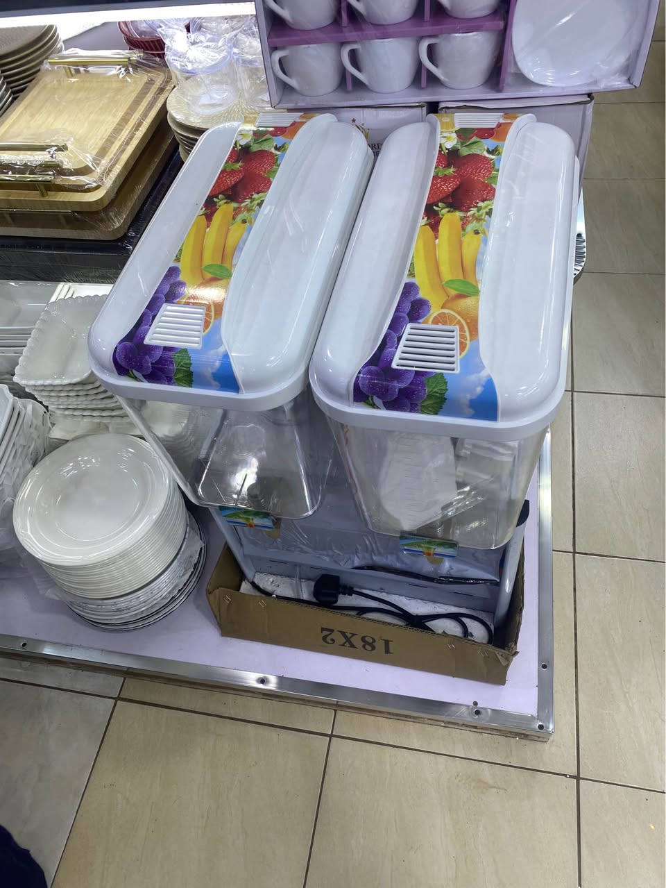 A picture of Electric juice dispenser 0704297488