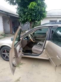 A picture of Toyota Camry 2001 registered first body pan 2.150m last
