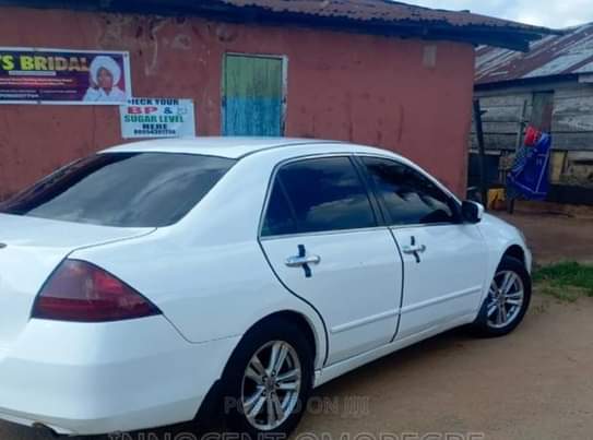 A picture of Fastest Fingers Extremely Clean Registered 2006 Honda Accord With Very