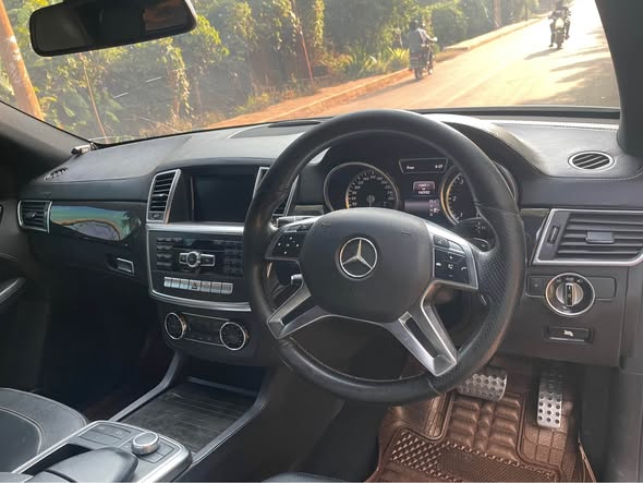 A picture of Mercedes Benz