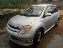 A picture of Toyota Ist 2004 Milioni 10
