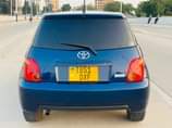 A picture of TOYOTA IST KALIIIIIII
