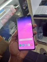 A picture of Samsung Galaxy S10 plus
