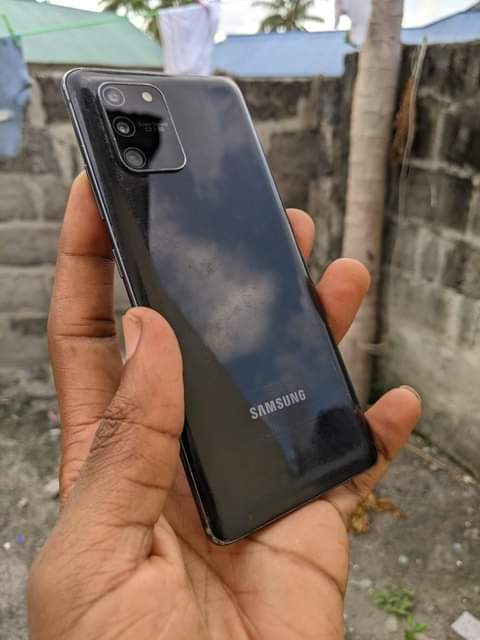 samsung s10