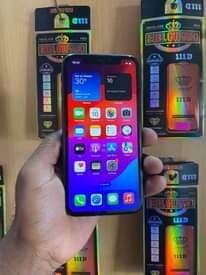 A picture of i phone 11 plain battery msg 128 gb