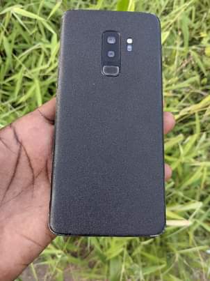 A picture of Samsung Galaxy S9 krek kdgo dot gb64 ram6 net4g