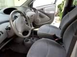 A picture of Toyota yaris year 2000 model for sale Price 350 000