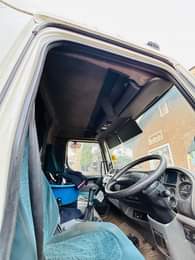 A picture of Box body at 45m call me 0758589222 0774552142
