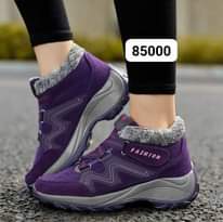 A picture of LADY S SNEAKERS