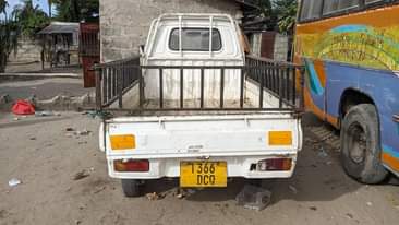 A picture of SUZUKI KERRY