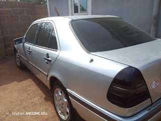 A picture of Car