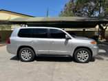A picture of TOYOTA LANDCRUISER V8