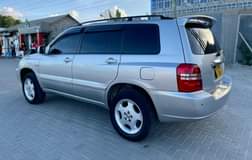 A picture of TOYOTA KLUGER Chap chap 