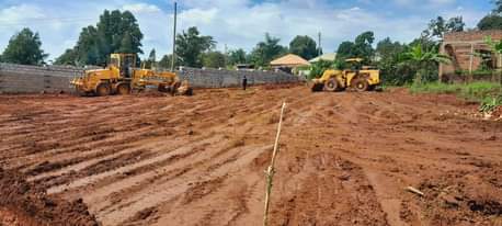 A picture of 50 100ft plots at our wakiso nkowe tarmac view estate