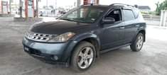 A picture of 2004 Nissan