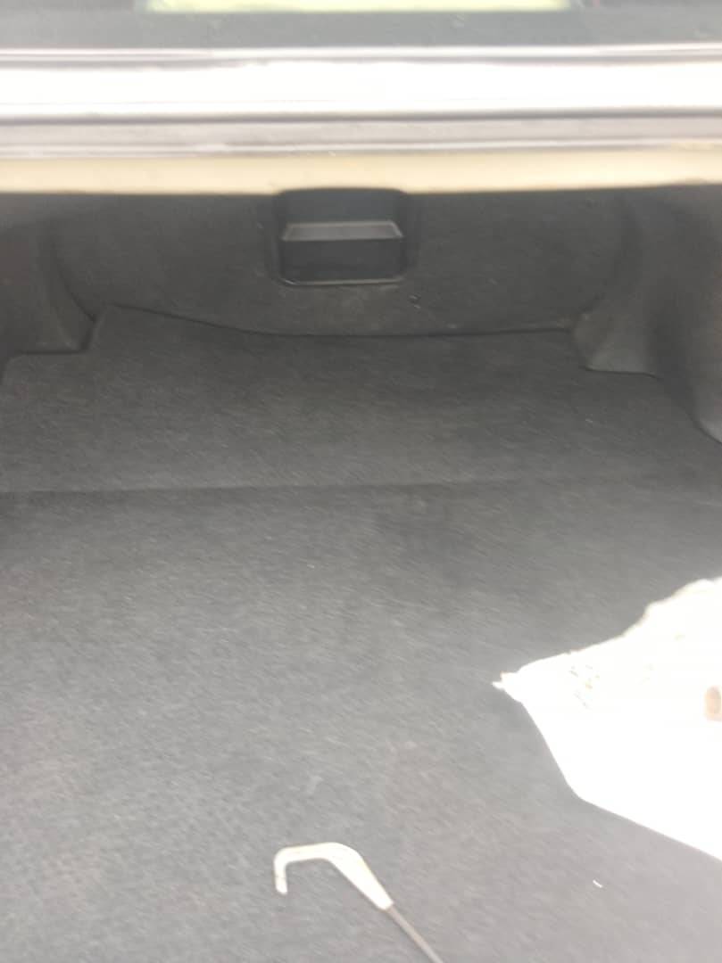 A picture of Very clean Lexus car ES 300 very good engine and